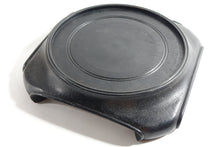 Load image into Gallery viewer, A Pair of Antique Chinese Porcelain Urns