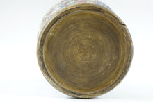 Load image into Gallery viewer, A Pair of Antique Chinese Porcelain Urns