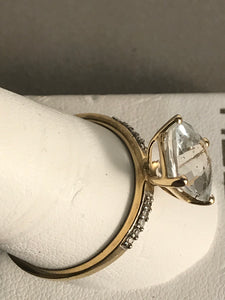10 Karat Gold Ring With White Stone