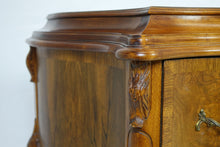 Load image into Gallery viewer, Ornamental French Desk (53" x 22" x 31")