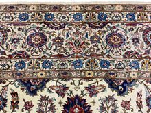 Load image into Gallery viewer, Persian Kashan Rug - 16'-7" x 11'-2"