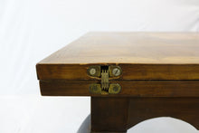 Load image into Gallery viewer, Expandable Game Table (37" x 37" x 30")
