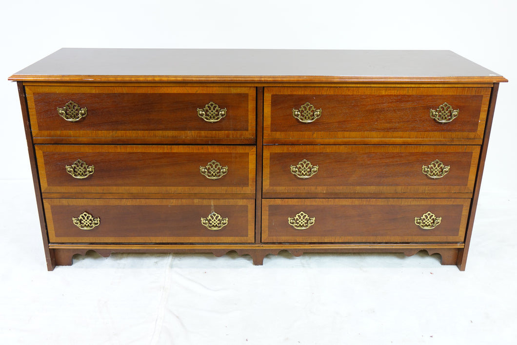 8 Drawers Dresser With Inlay And Brass Handles(66