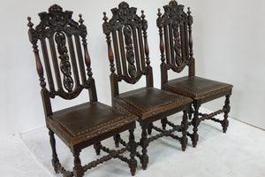 4 Amazing Antique Chairs (19" x 21" x 45")