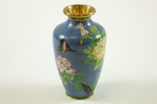 Load image into Gallery viewer, Early 20th Century Chinese Cloisonne Vase
