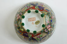 Load image into Gallery viewer, Porcelain Chinese Export Rose Medallion Bowl
