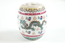 Load image into Gallery viewer, Early 20th Century Small Chinese Porcelain Jar
