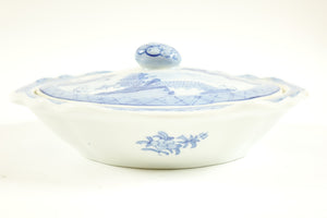 Antique Chinese Blue and White Porcelain Dish with a lid