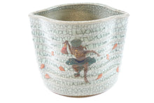 Load image into Gallery viewer, Antique Chinese Cracked Bowl with Special Design
