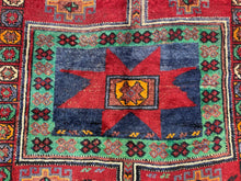 Load image into Gallery viewer, Antique Kazak Rug - 10&#39;-1&quot; x 5&#39;-7&quot;
