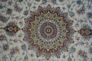 Very fine Persian Silk Qum - 3.4'  4.9'