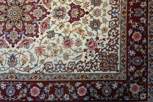 Very fine Persian Isfahan Silk & Wool - 5.1'  3.5'