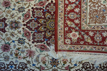 Load image into Gallery viewer, Very fine Persian Isfahan Silk &amp; Wool - 5.1&#39;  3.5&#39;
