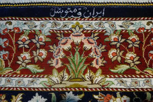 Very fine Persian Silk Qum - 2.7'  3.11'
