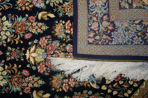 Very fine Persian silk Qum - 5'  3.3'