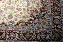 Load image into Gallery viewer, Very fine Persian Silk Qum - 5&#39;  3.4&#39;
