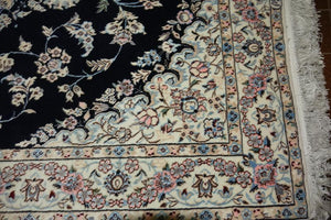 Very fine Persian Nain Silk & Wool - 5.9'  3.5'