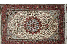 Load image into Gallery viewer, Very fine Persian Tabriz - 5&#39;  3.5&#39;
