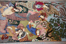 Load image into Gallery viewer, Very fine Persian Isfahan Silk &amp; Wool - 7.7&#39;  5&#39;
