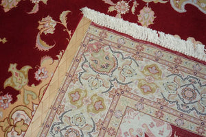 Very fine Persian Tabriz Silk & Wool - 5'  7'