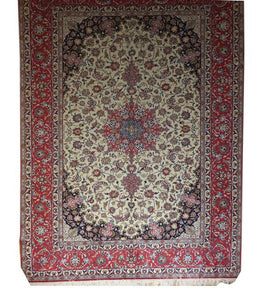 Very fine Persian Isfahan Silk & Wool - 6.8'  10'
