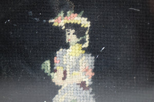 Cross stitch of a Lady Yarn & board Original