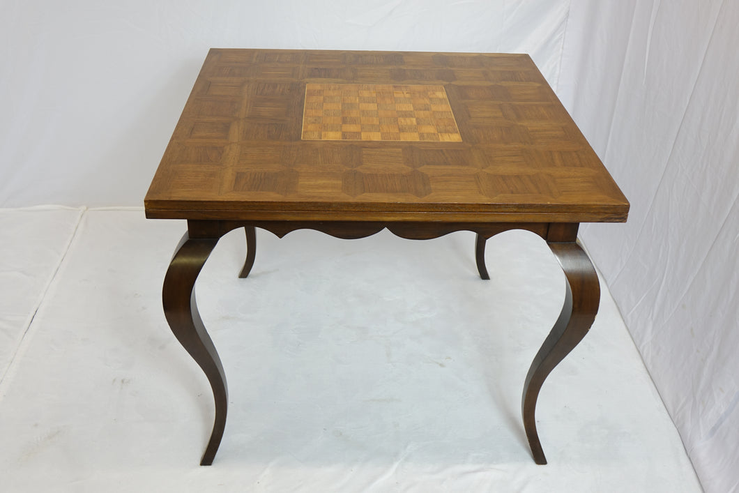 Expandable Game Table (37