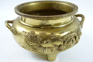 Beautiful Metal Chinese Flower Pot with Dragon Design