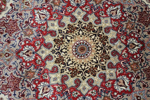 Very fine Persian Isfahan Silk & Wool - 10'  13'