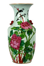 Load image into Gallery viewer, Chinese Famille Rose Porcelain Vase
