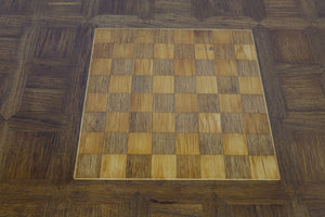Expandable Game Table (37" x 37" x 30")