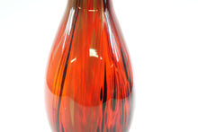 Load image into Gallery viewer, Decorative Art Glass Vase
