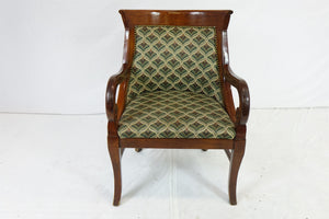 Decorative Arm Chair (25" x 22" x 34")