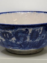 Load image into Gallery viewer, Chinese antique blue and white bowl
