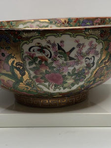 Chinese antique Rose famille bowl