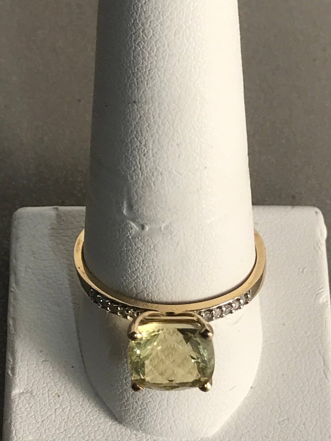 10 Karat Gold Ring with Light Green Stone  Size,  9