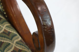 Decorative Arm Chair (25" x 22" x 34")