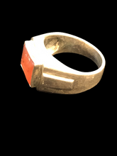 Load image into Gallery viewer, Large Oval Marked Kufi Ring Size 8
