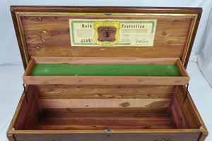 Franklin Hope Chest (44" x 18.5" x 18")