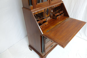 Secretariat desk with hutch cabinets (38" x 20.5" x 85.5")
