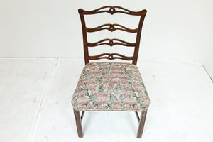 Single Cushion Chair With Elaborate Woodwork (22" x 18" x 38")